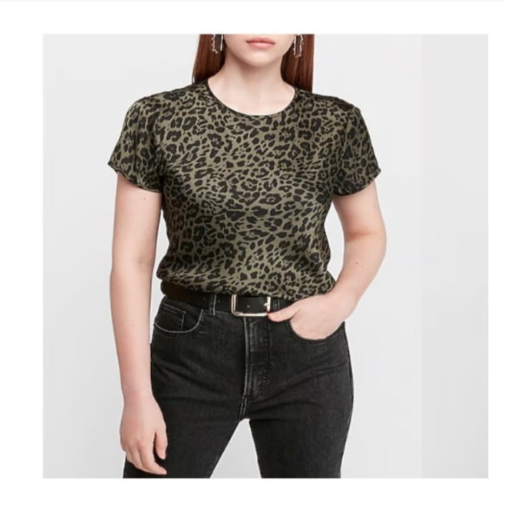Express Leopard Print Short Sleeve Top
